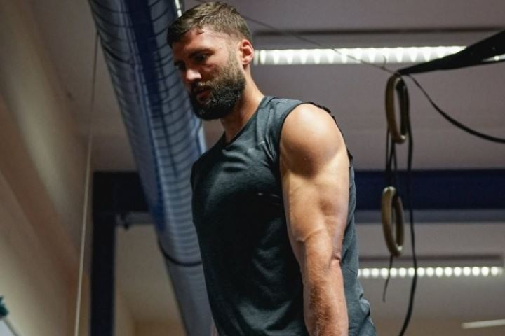 💪魔鬼筋肉人？湖人克莱伯更新训练动态 肌肉线条相当抢眼